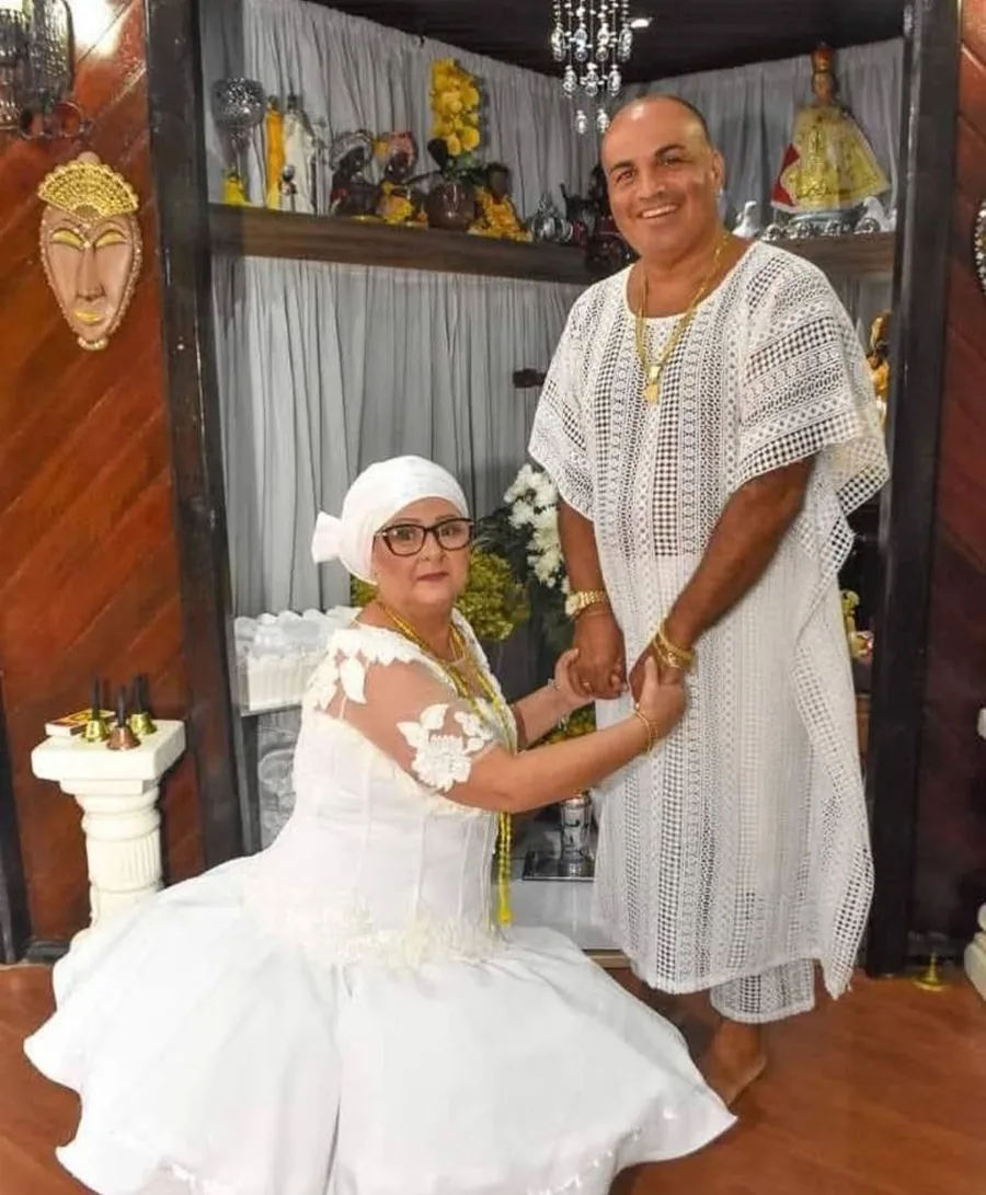 Atendimento sigiloso com a Sacerdotisa Cora